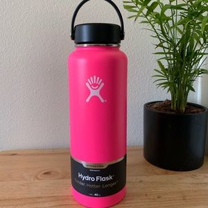 🛑🛑Sold🛑🛑Hydro Flask 40 oz wide mouth